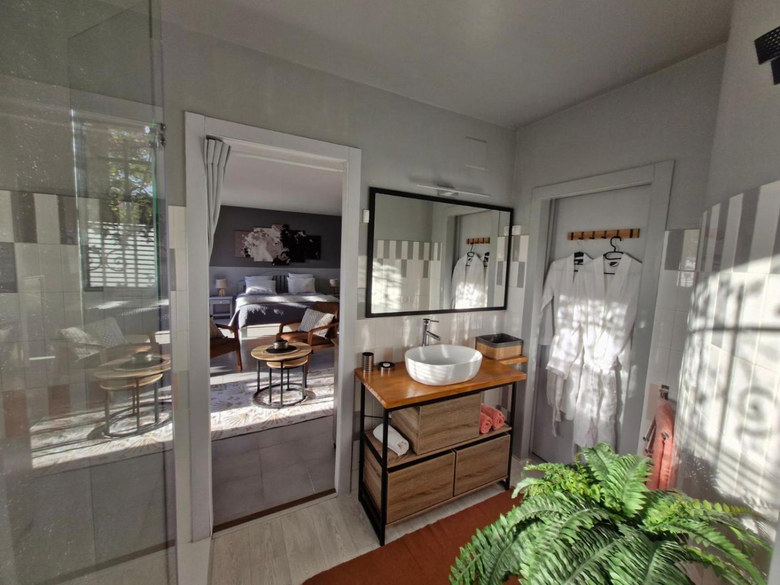La Demeure Des Cedres & Spa Cap D'Agde (Adults Only) Bagian luar foto
